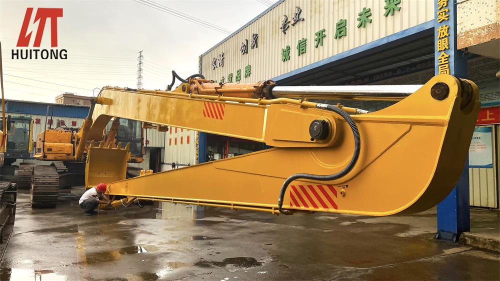 挖掘機(jī)加長(zhǎng)臂出現(xiàn)高溫問(wèn)題該怎么應(yīng)對(duì)？
